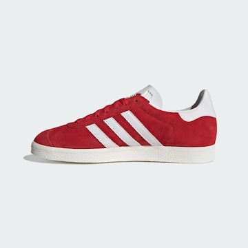 ADIDAS ORIGINALS Низкие кроссовки 'Gazelle' в Красный