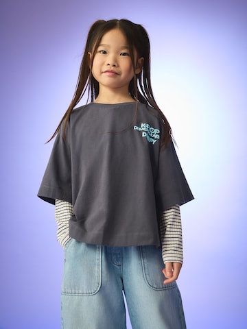 Next T-shirt 'Demon Hunters' i grå