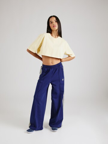 ADIDAS ORIGINALS Shirt 'ESS+' in Yellow