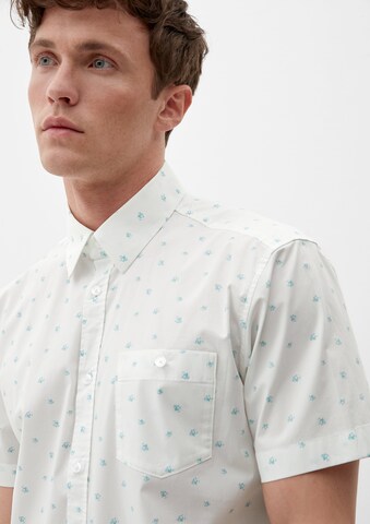 Coupe regular Chemise s.Oliver en blanc