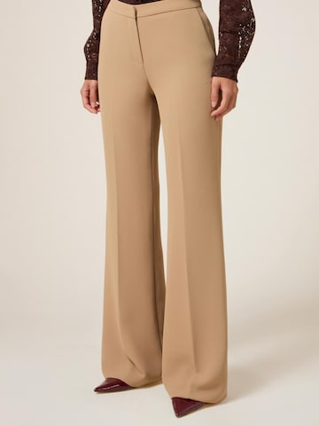 évasé Pantalon oltre en beige