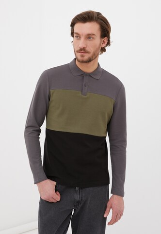 Finn Flare Shirt 'Color Block' in Bruin: voorkant