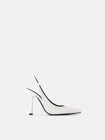 Bershka Slingback pumps i vit