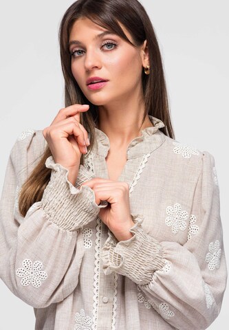 Ombre Blouse in Beige