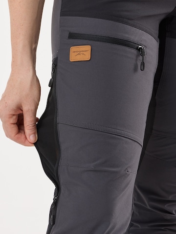 regular Pantaloni per outdoor 'Lofoten' di SWEDEMOUNT in grigio