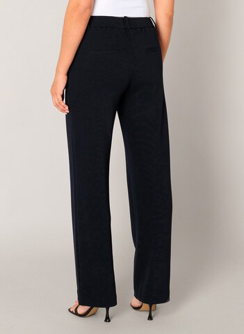 BASE LEVEL Regular Pants in Blue