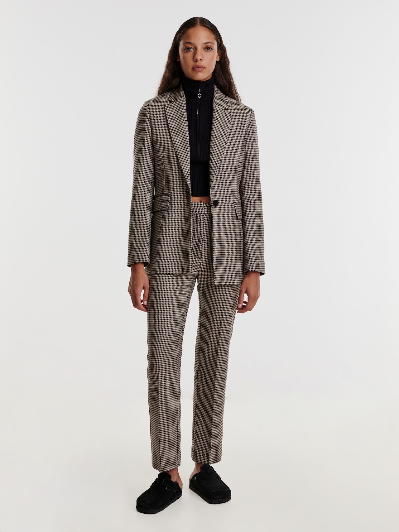 EDITED Pantalón 'Reina' beige