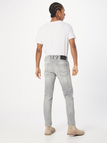 REPLAY Slimfit Jeans 'ANBASS' in Grau