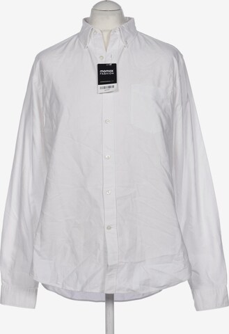 Closed Button Up Shirt in XL in White: front