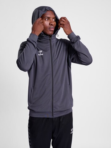 Hummel Sportsweatvest 'Authentic' in Grijs: voorkant