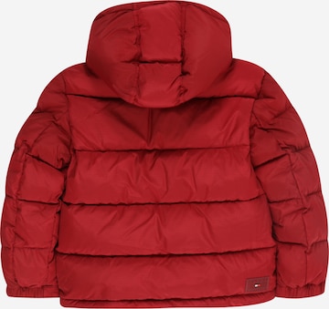 TOMMY HILFIGER Φθινοπωρινό και ανοιξιάτικο μπουφάν 'ALASKA' σε κόκκινο