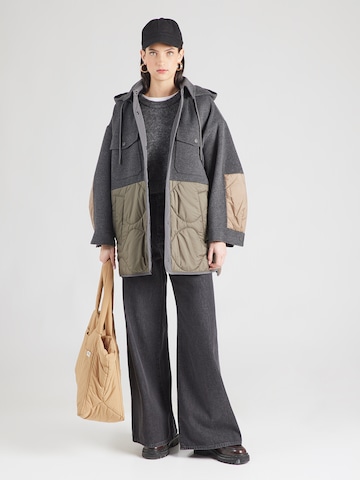 Weekend Max Mara Φθινοπωρινό και ανοιξιάτικο μπουφάν 'DOSSOLA' σε γκρι