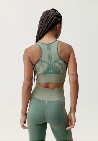Born Living Yoga Bustier Sport-BH 'Buddha' in Grün