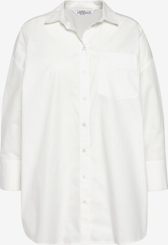 Studio Untold Blouse in White: front