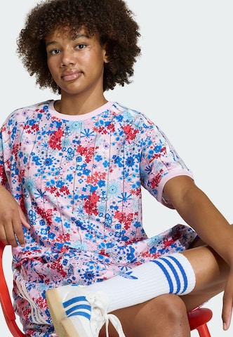 ADIDAS ORIGINALS - Camiseta 'Adidas Originals x Liberty London' en rosa