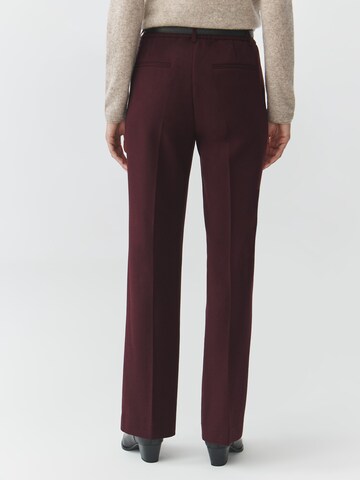 TATUUM Regular Hose in Lila
