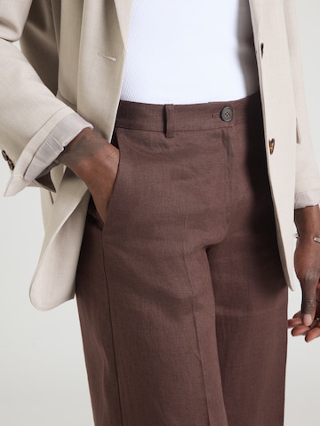 Loosefit Pantalon à pince & Other Stories en marron