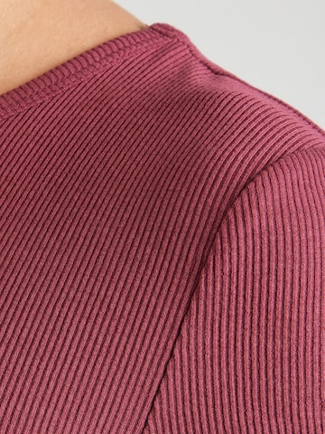 TOPSHOP Shirt 'PREMIUM' in Red