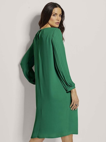 MADELEINE Kleid in Grün