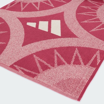 Serviettes 'Real Madrid' ADIDAS PERFORMANCE en rose