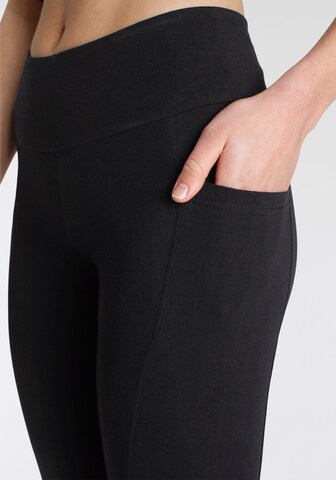 VIVANCE Skinny Sporthose in Schwarz