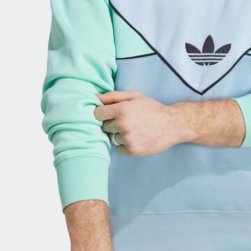 ADIDAS ORIGINALS Sweatshirt 'Adicolor Seasonal Archive' in Blauw