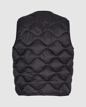 minimum Vest 'Quilos' in Black