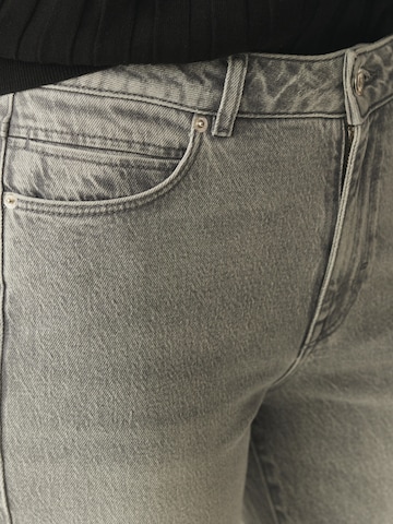 TATUUM Bő szár Farmer - szürke