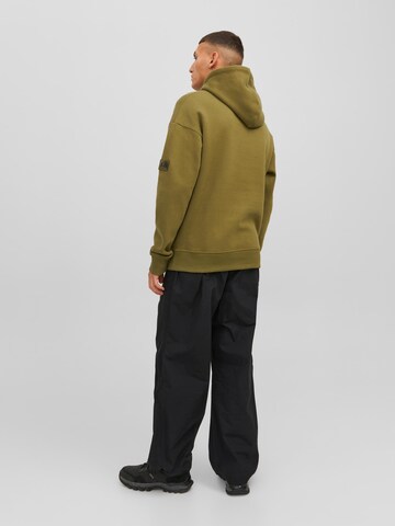 JACK & JONES Sweatshirt in Groen