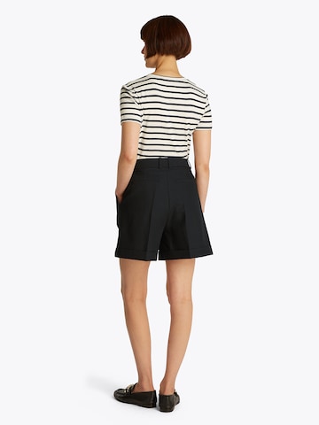 regular Pantaloni chino di TOMMY HILFIGER in nero