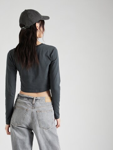 ALPHA INDUSTRIES Koszulka w kolorze szary