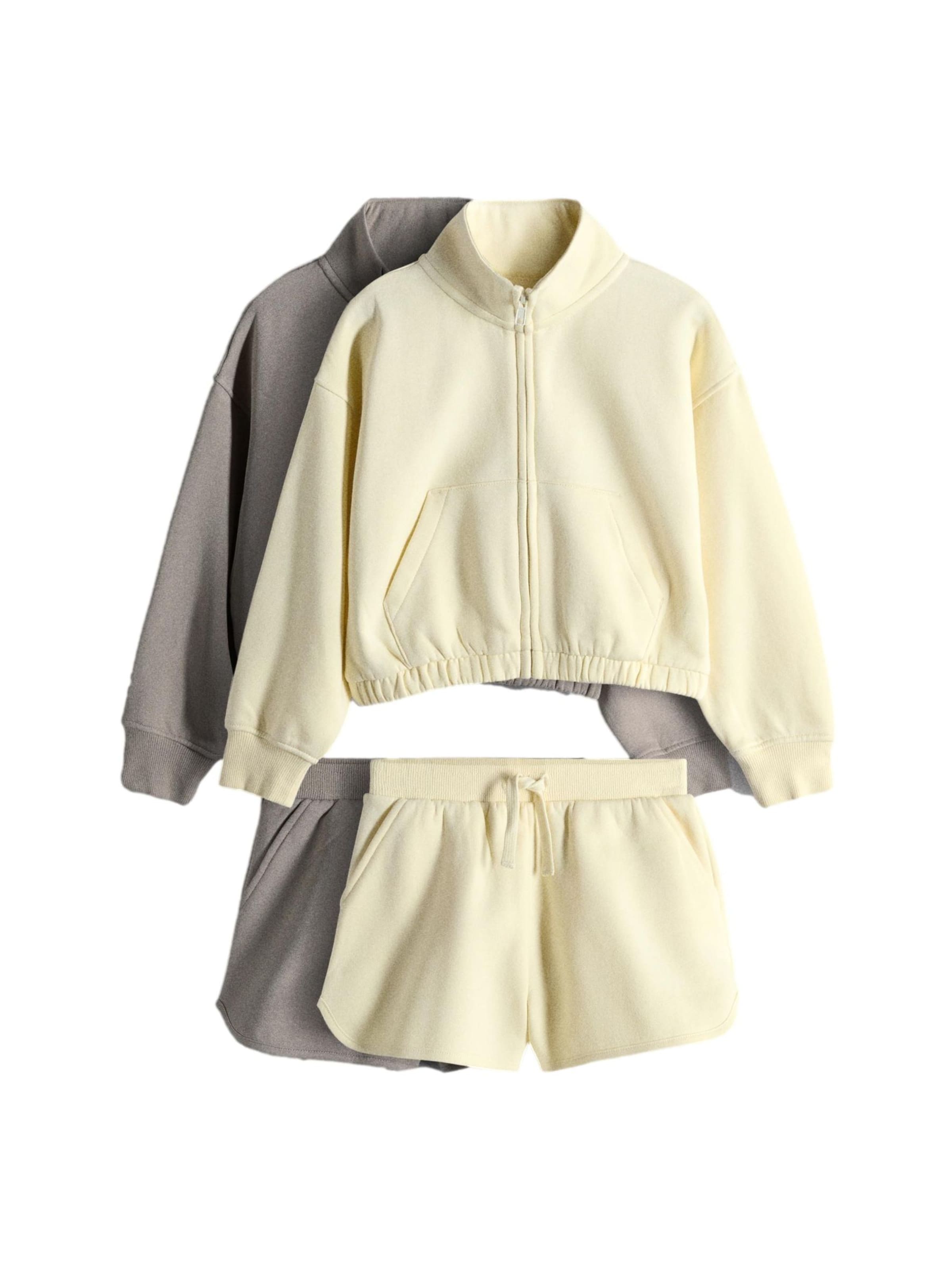 The SetKomplet - smeđa boja: prednji dio