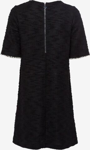 Robe zero en noir