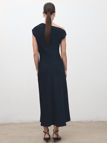 MANGO Kleid 'AMATA' in Blau