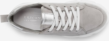 LASCANA Sneaker in Grau