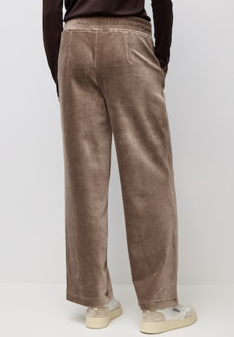 STREET ONE Regular Hose in Beige