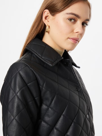 SISTERS POINT Between-season jacket 'DANNA' in Black