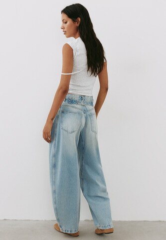 Pull&Bear Barrel Jeans in Blau