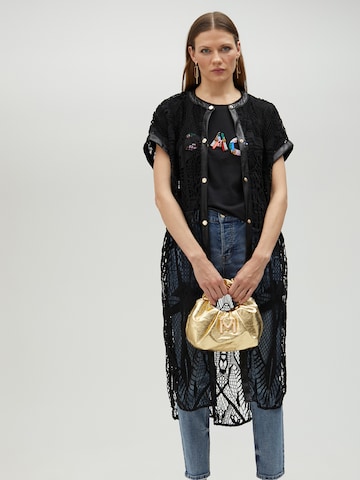 Haut Lola Casademunt en noir