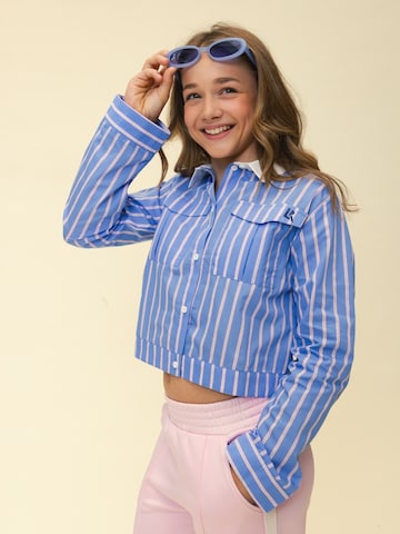 Looxs Revolution Blouse in Blue: front