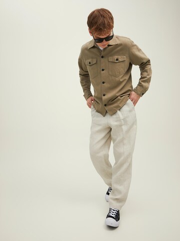 JACK & JONES Tapered Bundfaltenhose 'Bill Theo' in Beige