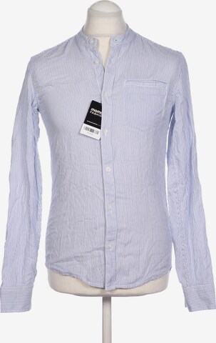 QS Button Up Shirt in S in Blue: front