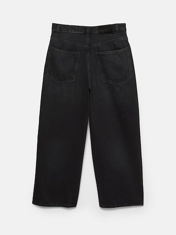 Pull&Bear Vrečasti Kavbojke | črna barva