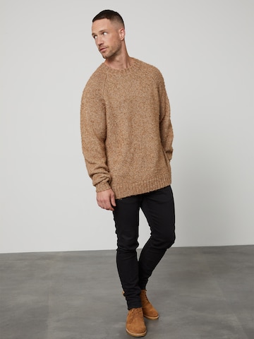 DAN FOX APPAREL Pullover 'Emilio' in Beige