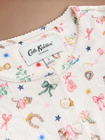 Pijama de la Cath Kidston pe alb