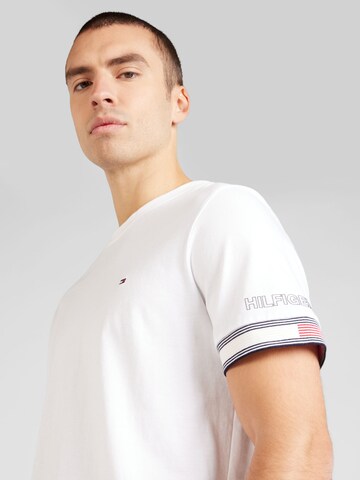 T-shirts TOMMY HILFIGER para homem, Comprar online