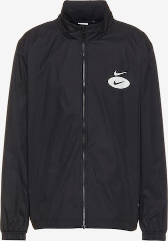 Nike Sportswear Between-Season Jacket in Black: front