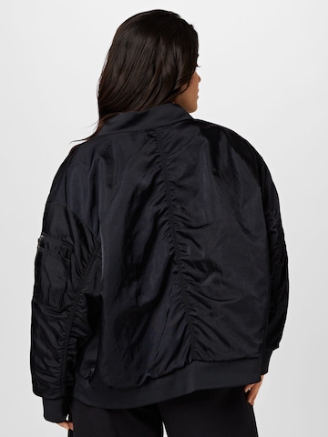 Nike Sportswear Sports sweat jacket in Black