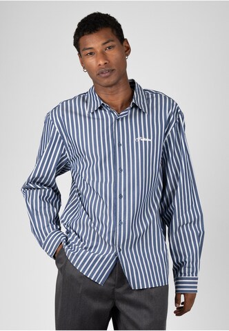 Prohibited - Ajuste confortable Camisa en azul: frente