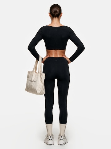 GOD SAVE QUEENS Top sportowy 'Second Skin Studio Long Sleeve Top' w kolorze szary